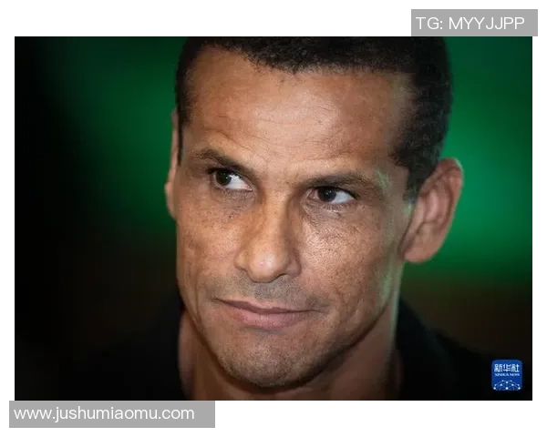 当今足球明星谁最受欢迎引发球迷热议与讨论