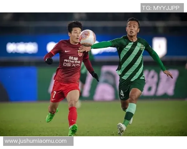 杭州足球队与上海足球队赛后复盘个人能力对比分析