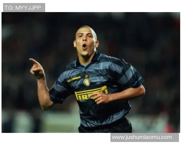 足球明星礼盒C罗限量版惊喜来袭尽享足球魅力与激情